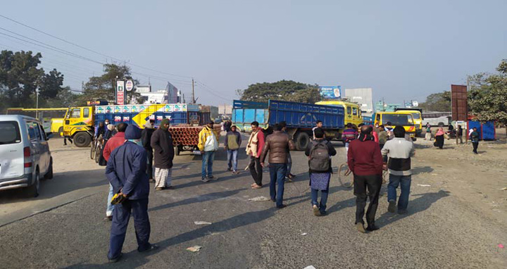 পাবনার সব রুটে অনির্দিষ্টকালের পরিবহন ধর্মঘট