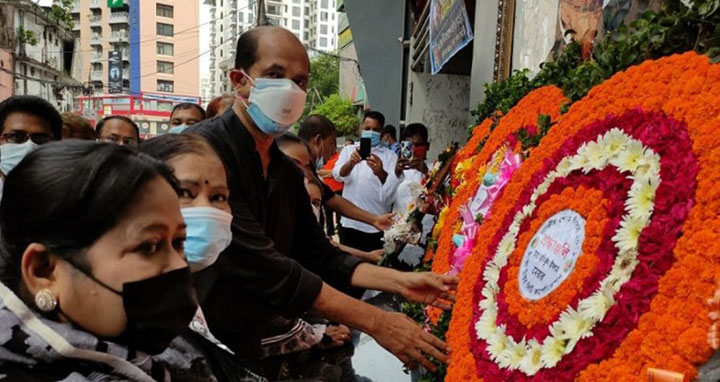 আসুন শোককে শক্তিতে পরিণত করি : মেয়র আতিক