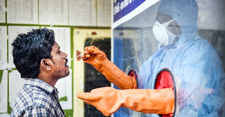 করোনা : বিশ্বজুড়ে আরও ২ হাজার মৃত্যু, শনাক্ত ৫ লাখের নিচে