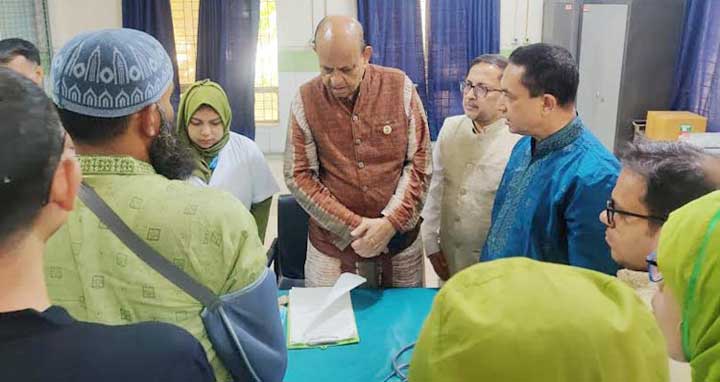 ঈদের ছুটিতেও স্বাস্থ্যসেবায় ব্যাঘাত ঘটেনি : স্বাস্থ্যমন্ত্রী